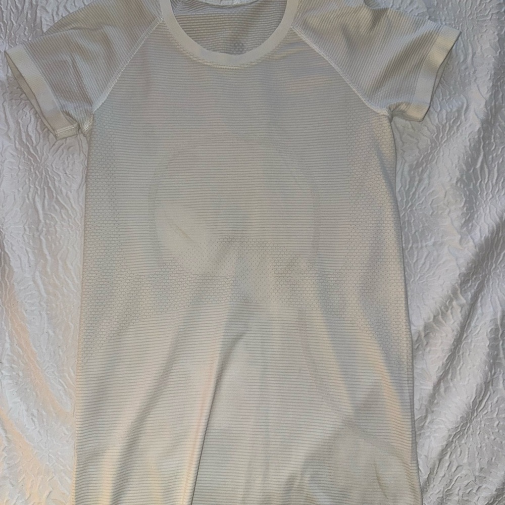 lululemon athletica White Short Sleeve Top